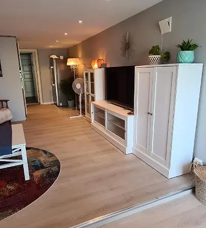 Lägenhet Nyoppusset Leilighet 3 Minutters Kjoring Fra Stranden