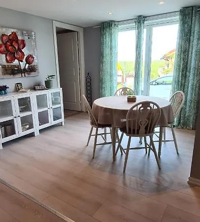 公寓 Nyoppusset Leilighet 3 Minutters Kjoring Fra Stranden *